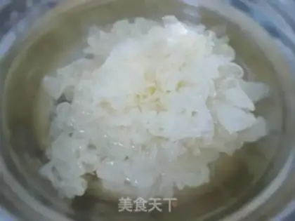 Make Sydney Silver Ear soup step 2