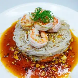 Make Shrimp soup noodles step 0