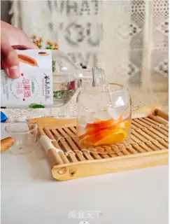 Make Orange tulip step 3