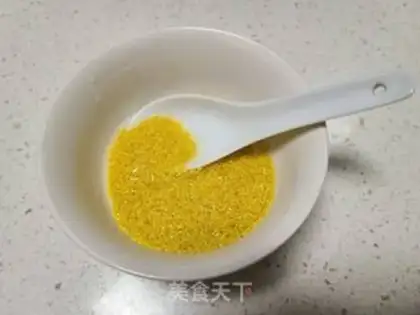 Make Potato mountain porridge step 2