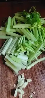 Make Weenie fried celery step 1