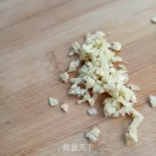 Make Eggs and horse heads step 6