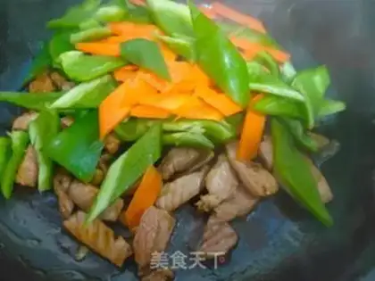 Make Pyramid carrot step 5