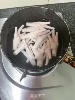 Make Cricket chicken claws step 4