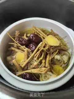 Make Ishi Zeng root chicken soup step 9