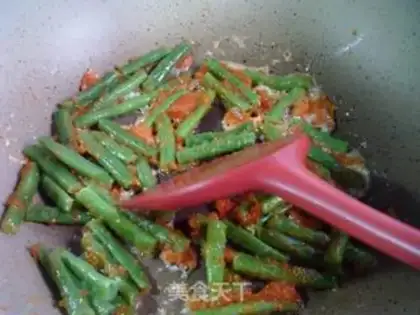 Make Salted eggs and soybeans step 4