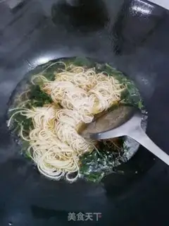 Make Onion noodles step 7