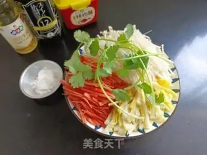 Make Home spicy soup step 0