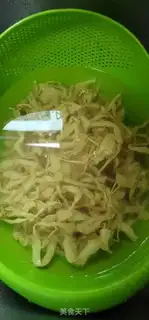 Make Five flowers and a dry step 2