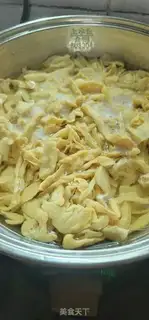 Make Five flowers and a dry step 3