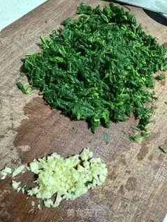 Make Garlic weed step 3