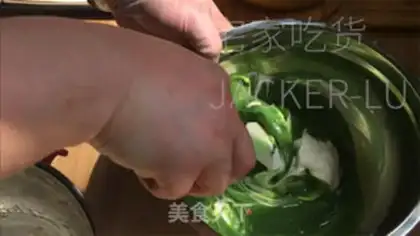 Make A cup of tea and cream step 8