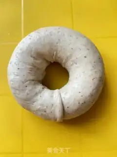 Make Coffee and cheese bagels step 5