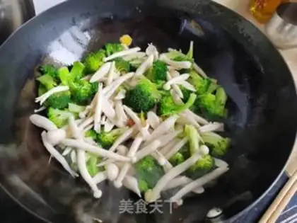 Make Seafood mushrooms and tofu step 5