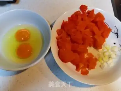 Make Tomato egg soup step 2