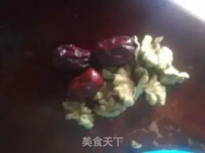 Make walnut date hot cocoa step 0