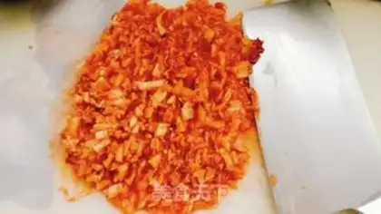 Make Hot cabbage squid fried rice step 1