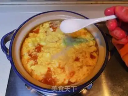 Make Tomato egg soup step 6