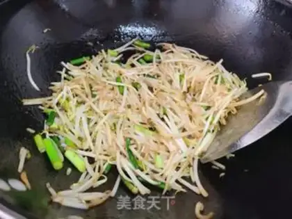 Make Green bean sprouts step 2