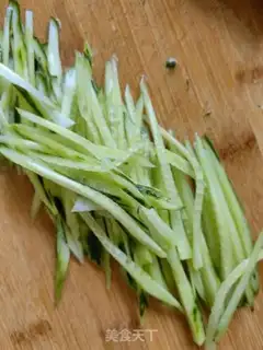 Make Hot sauce and vegetables step 1