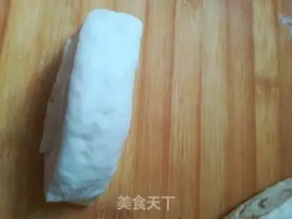 Make A walnut egg bun step 1