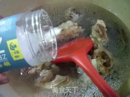 Make A sauerkraut pig bone step 8