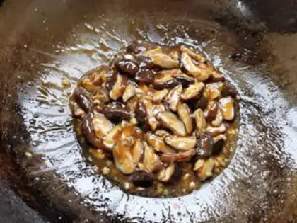 Make Mushroom oil step 8