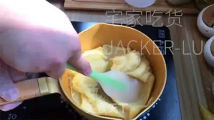 Make Paper cups, souffle puffs step 5