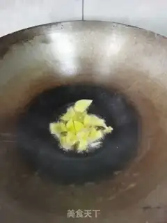 Make Turning off the pig hoof step 3