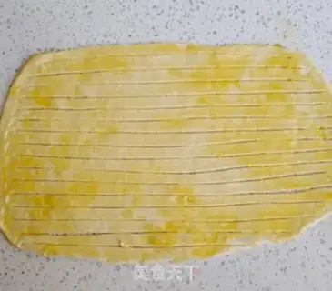Make A hand torn oil cake step 2
