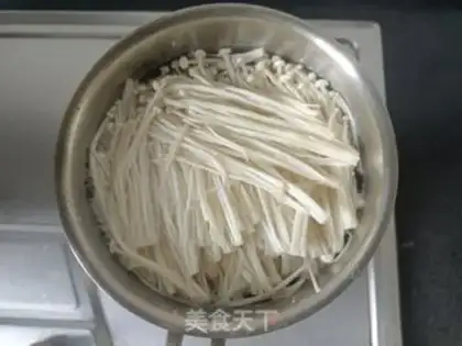 Make The golden mushrooms of Lok step 3