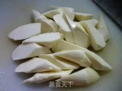 Make Burning chicken wings white step 2