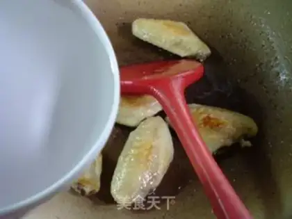Make Burning chicken wings white step 4
