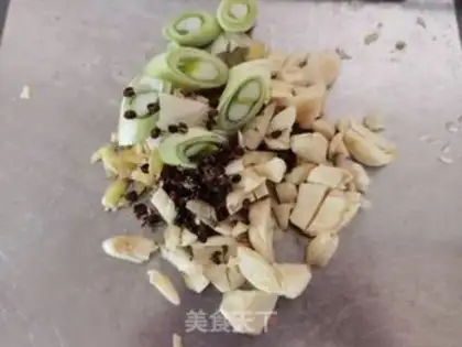Make Dry pot flower armor step 1