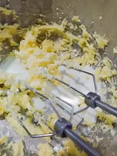 Make Oliocucci cookies step 2