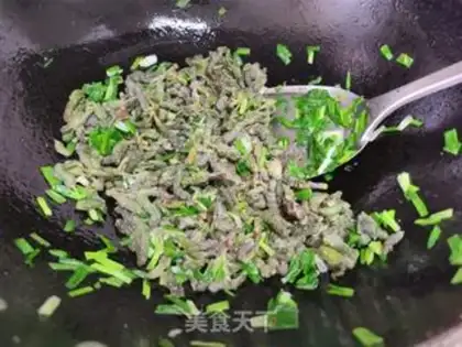 Make The onions are fried step 3