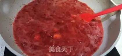 Make Homemade strawberry sauce step 3