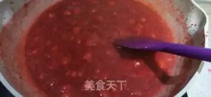 Make Homemade strawberry sauce step 5