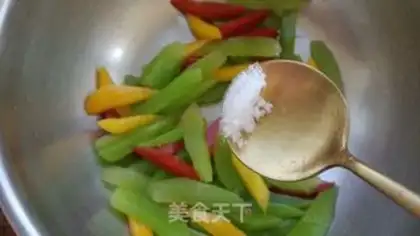 Make Pyramid step 8