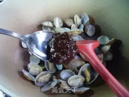 Make Saffron clams step 4