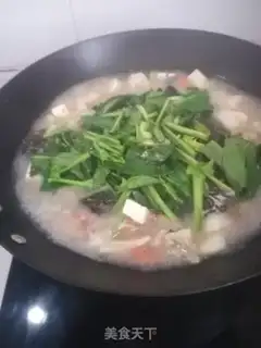Make Wild mushroom chicken vegetable soup step 11