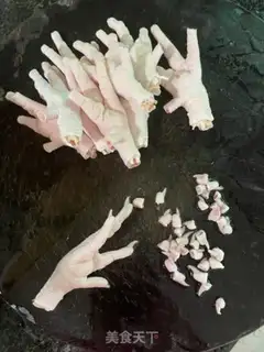 Make Five flowers, chicken claws step 0