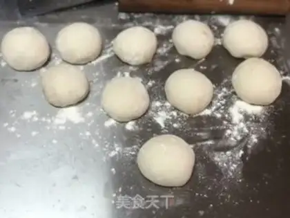 Make Five sesame pancakes step 6