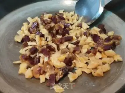 Make Rhodish and gravy step 3