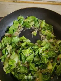 Make Garlic green step 5