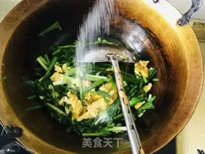 Make Scrambled eggs step 8