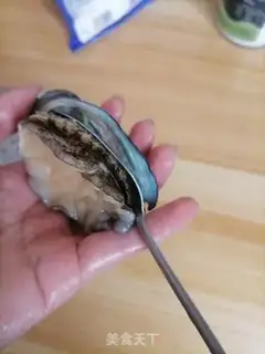 Make The abalone burns the ribs step 1