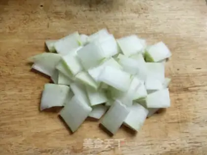 Make Shrimp melon soup step 2