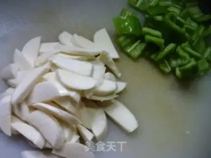 Make The green pepper is white and fried squid step 3