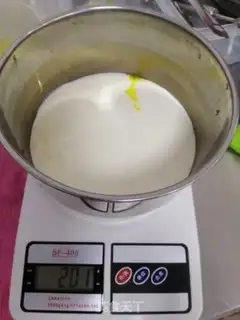 Make iceberg lava step 2